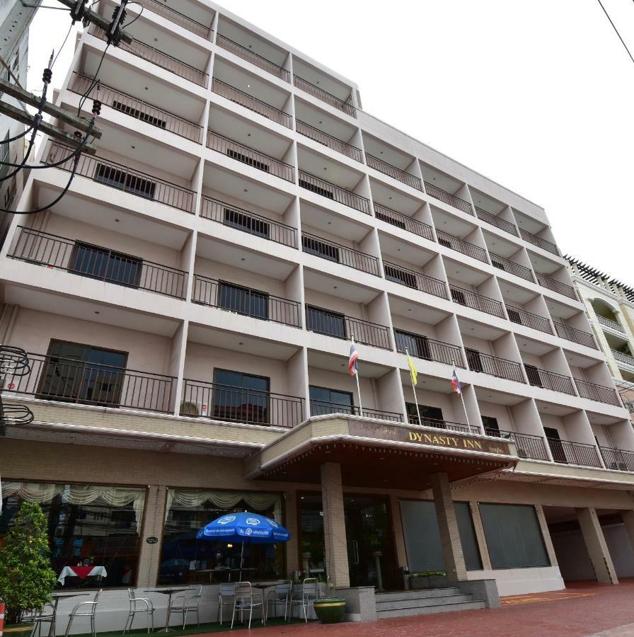 Dynasty Inn Pattaya Buitenkant foto