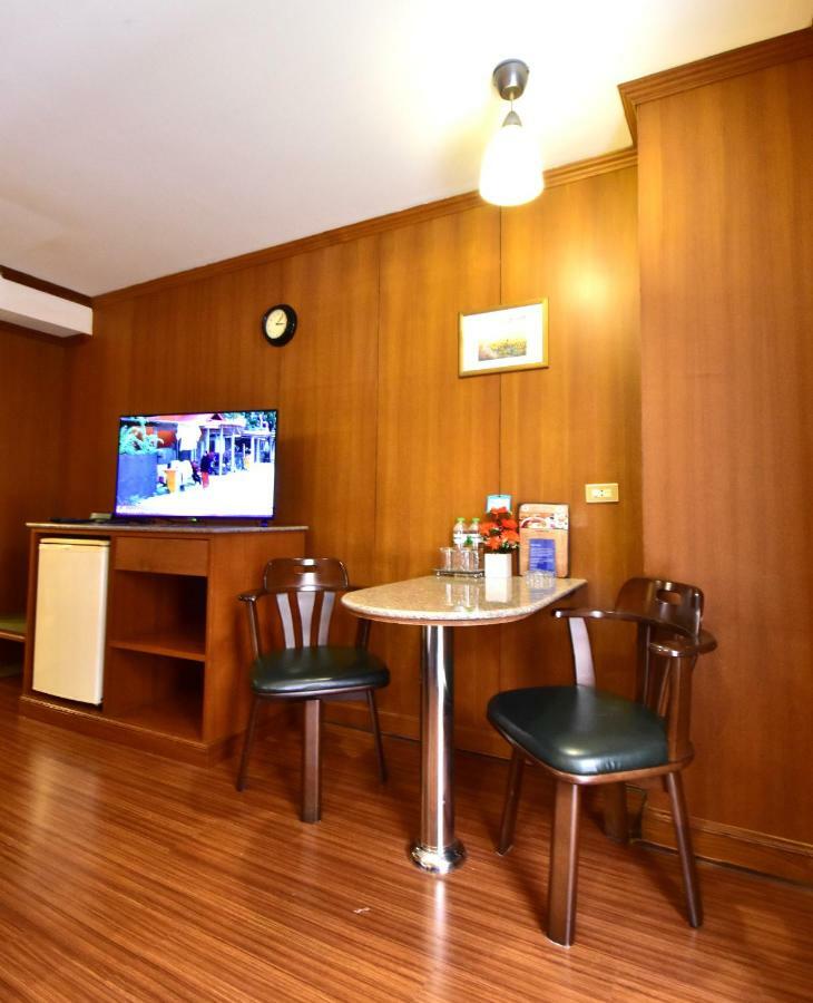 Dynasty Inn Pattaya Buitenkant foto